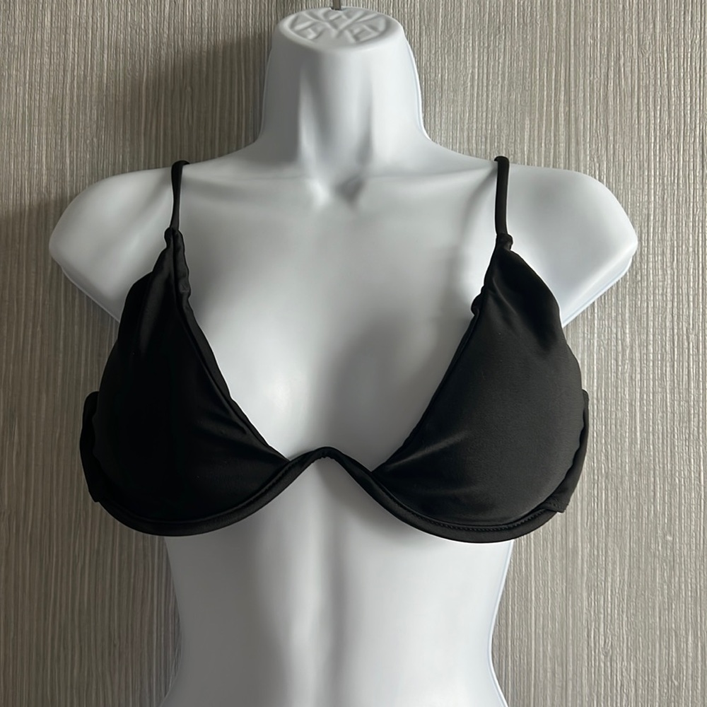 Bundle of 2 Underwired Bikini Top